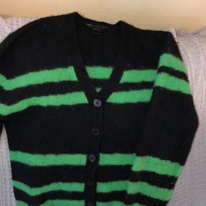 Cozy green and black stripes long sleeve sweater.